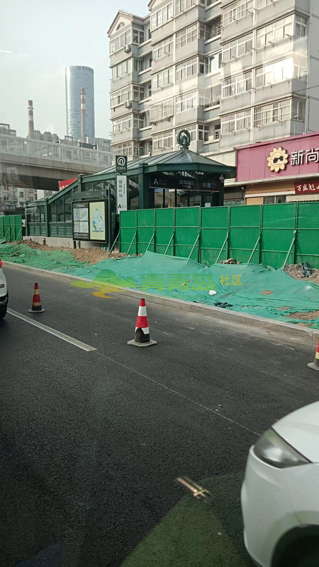 1775428371