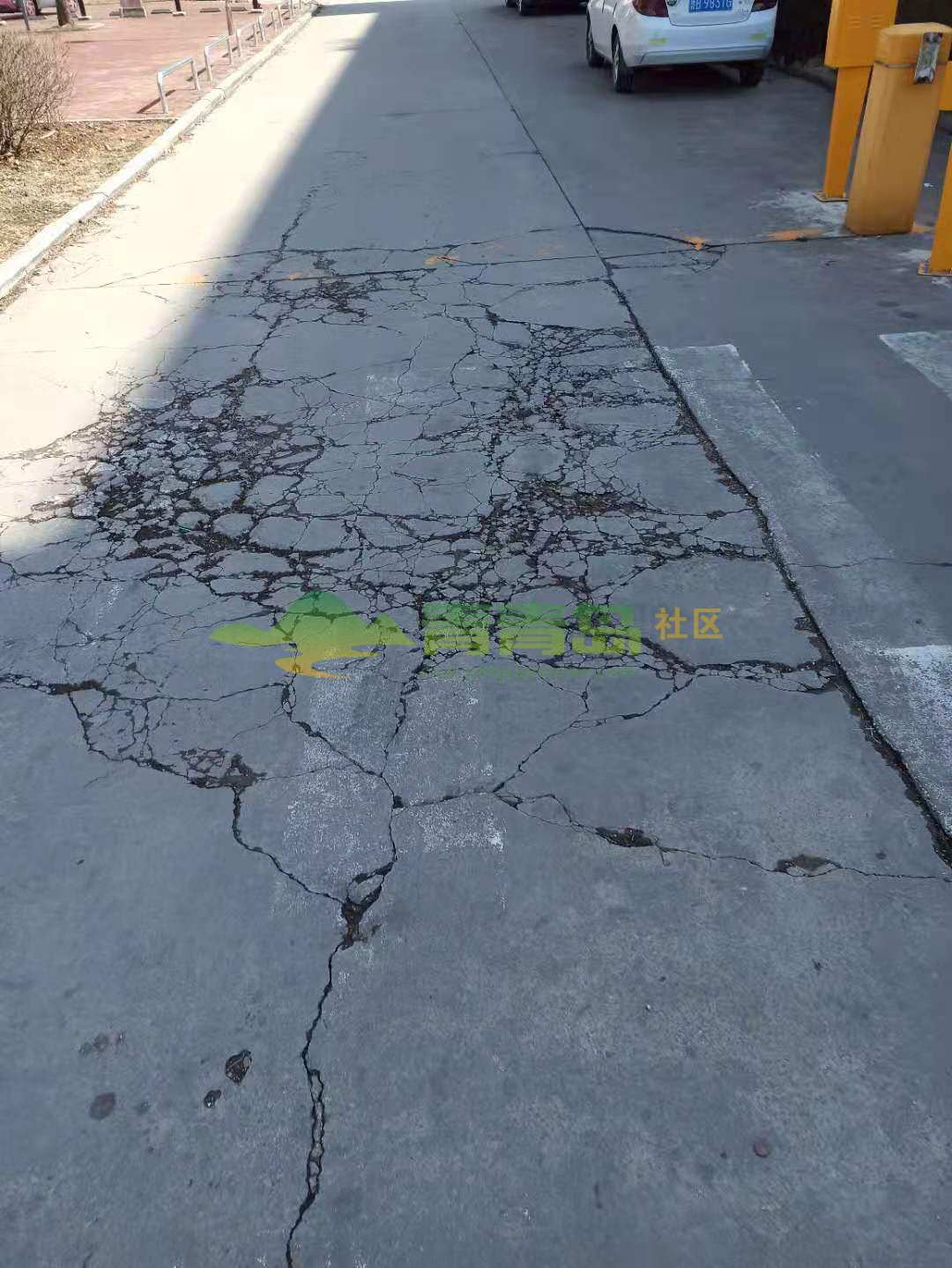 1752881885