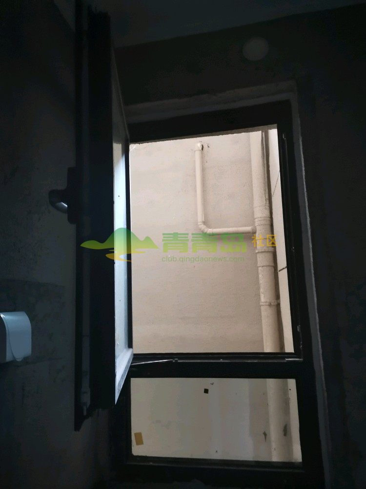 1760274060