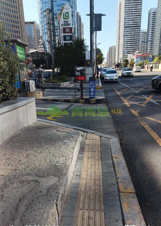 1789693033