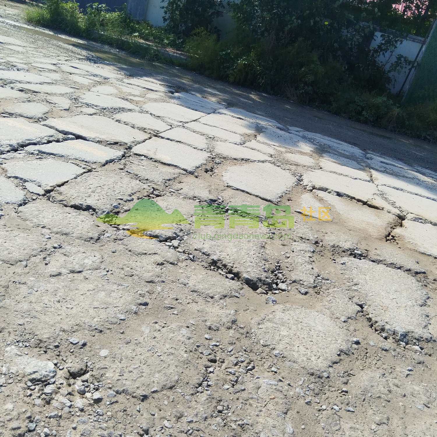 1758769864